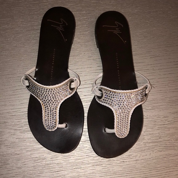 Giuseppe Zanotti Shoes - Guiseppe Zanotti design sandals Size 5